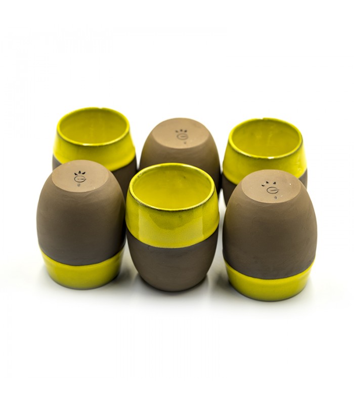 Simple ceramic cups